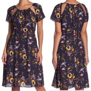 New! Line + Dot Women's Faye Navy Floral Short Sleeve Swing Dress 29226